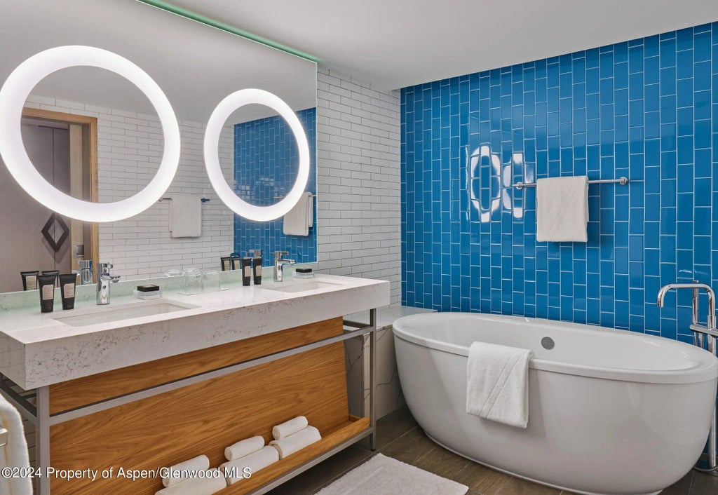 7 of 14 - 550 S Spring Street F8-9, Aspen, CO