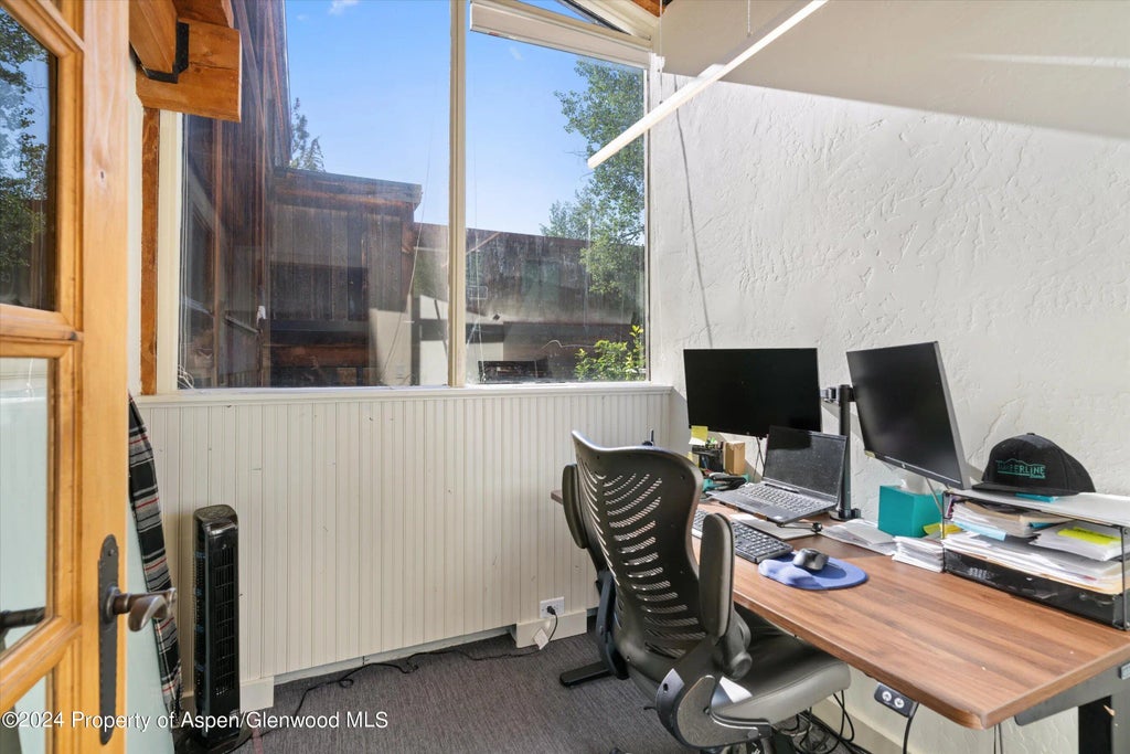 10 of 39 - 1280 Ute Avenue, Aspen, CO