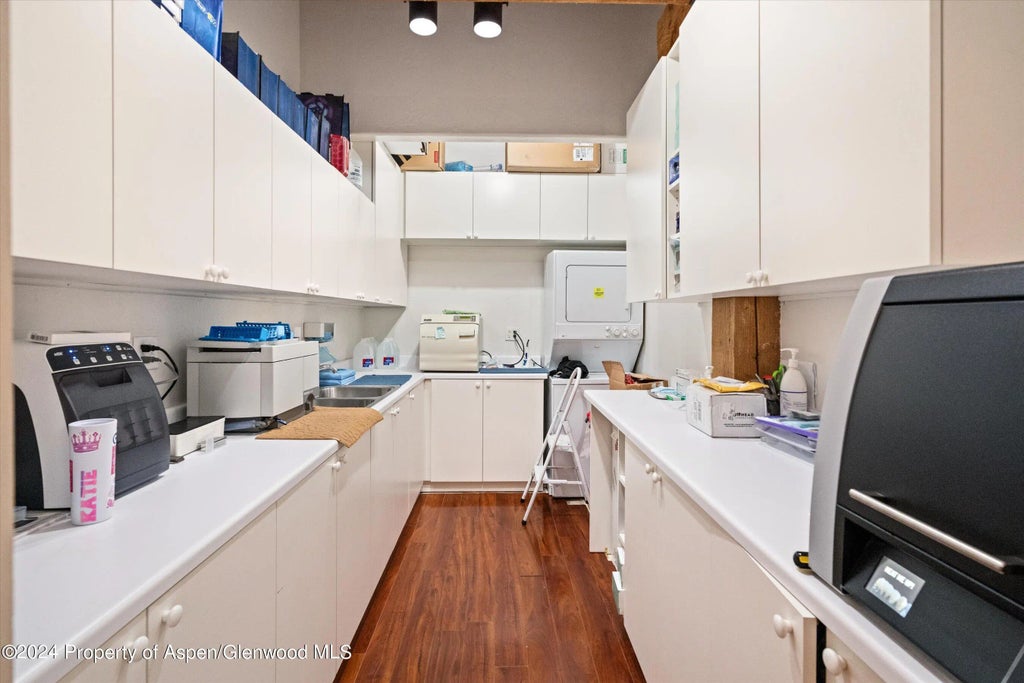 19 of 39 - 1280 Ute Avenue, Aspen, CO