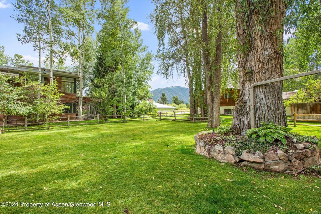5 of 19 - 1695 Silver King Drive, Aspen, CO