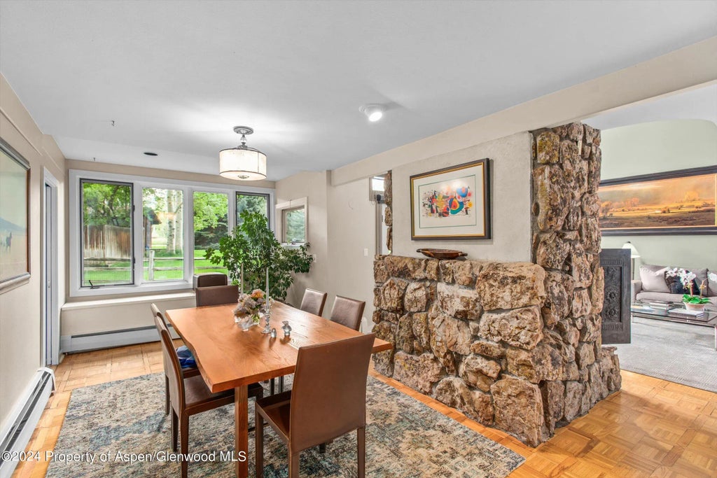 8 of 19 - 1695 Silver King Drive, Aspen, CO