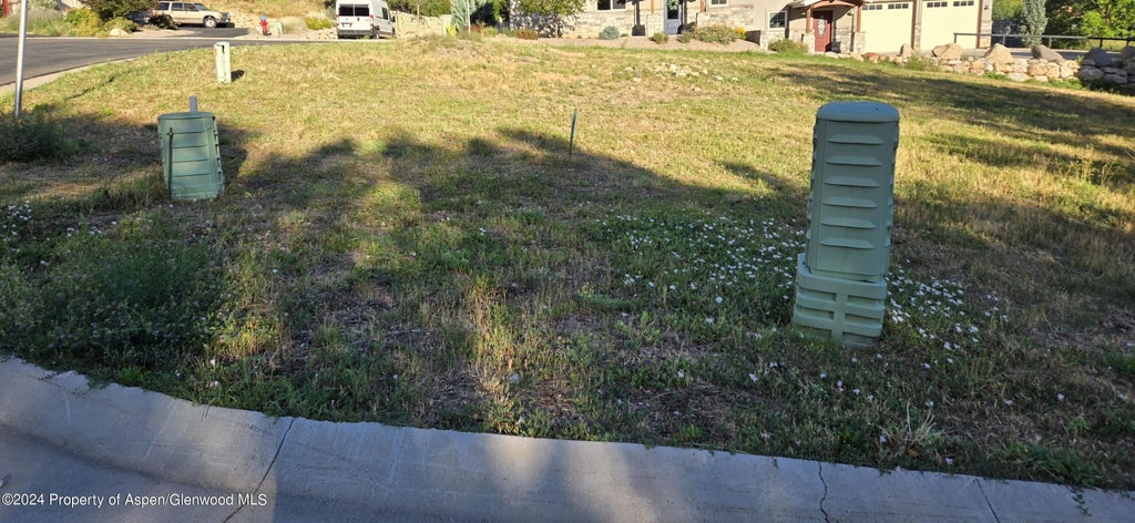 2 of 2 - 40 Gamba Drive, Glenwood Springs, CO