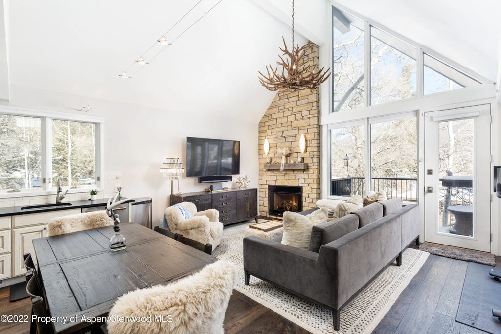 1 of 18 - 800 S Mill Street 6a, Aspen, CO
