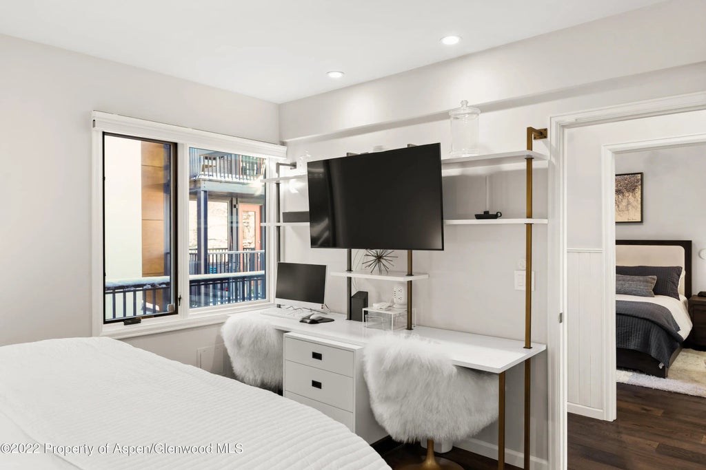 8 of 18 - 800 S Mill Street 6a, Aspen, CO