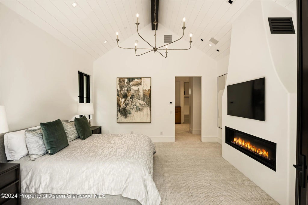 15 of 49 - 137 Westview Drive, Aspen, CO