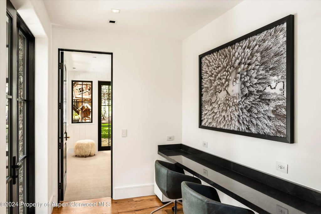 27 of 49 - 137 Westview Drive, Aspen, CO