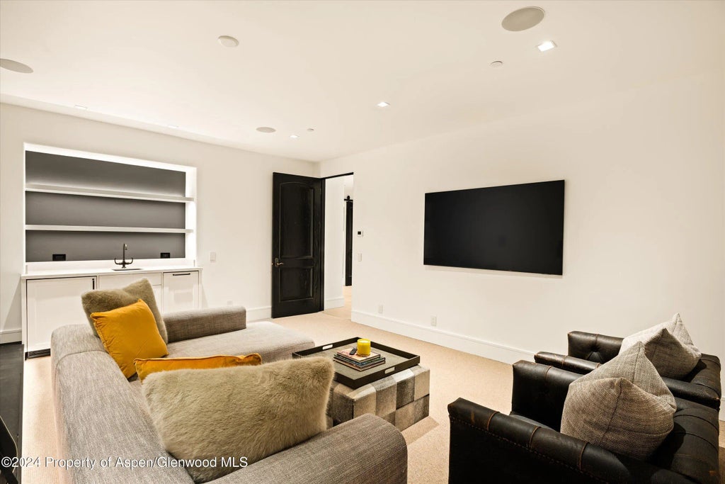 30 of 49 - 137 Westview Drive, Aspen, CO
