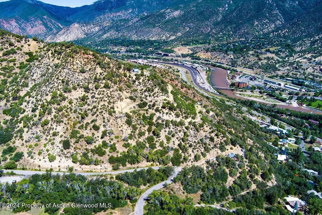 13 of 23 - 921 W 9th Street, Glenwood Springs, CO