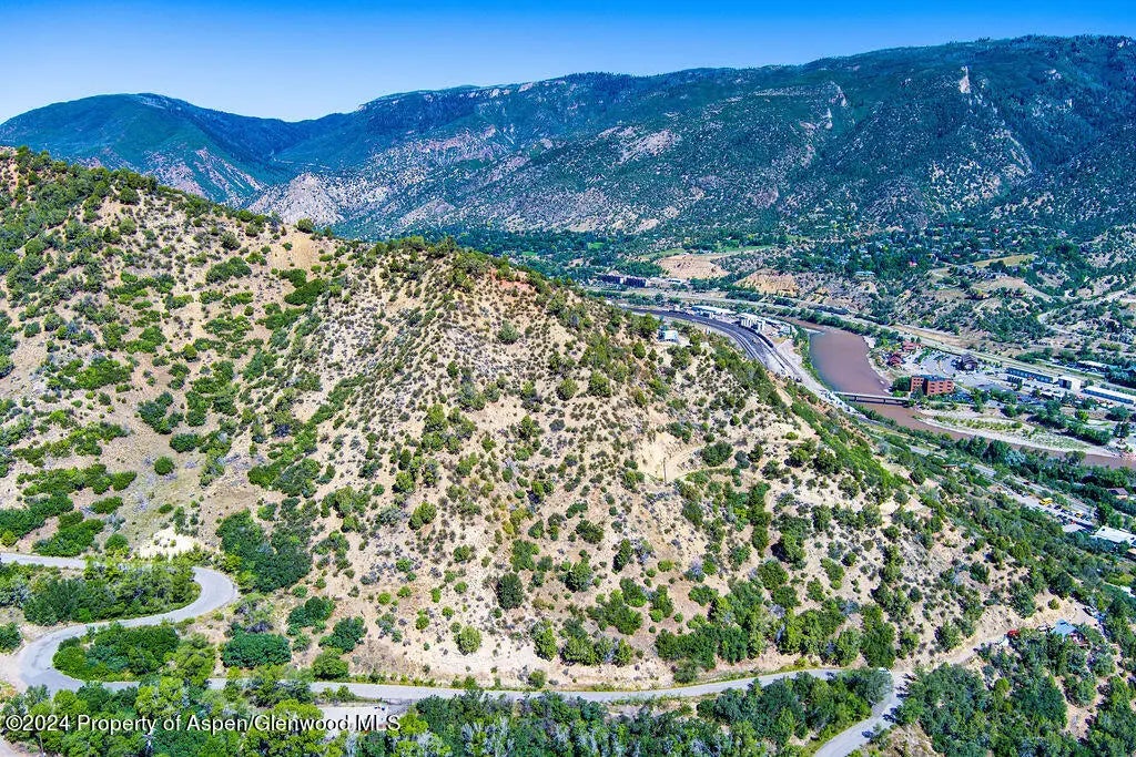 14 of 23 - 921 W 9th Street, Glenwood Springs, CO