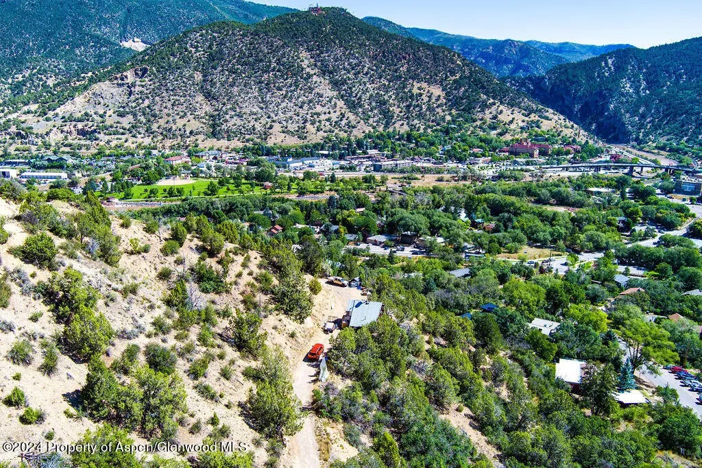15 of 23 - 921 W 9th Street, Glenwood Springs, CO