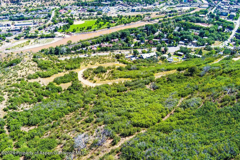 5 of 23 - 921 W 9th Street, Glenwood Springs, CO