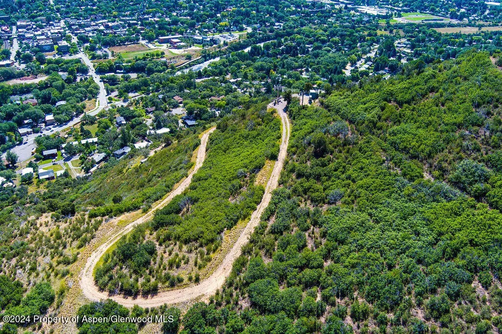 6 of 23 - 921 W 9th Street, Glenwood Springs, CO
