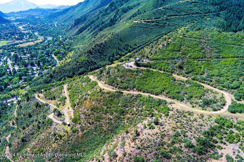 7 of 23 - 921 W 9th Street, Glenwood Springs, CO