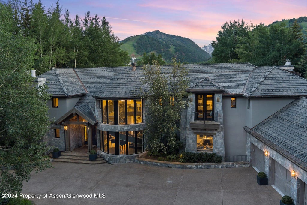 1 of 100 - 73 Hideaway Lane, Aspen, CO