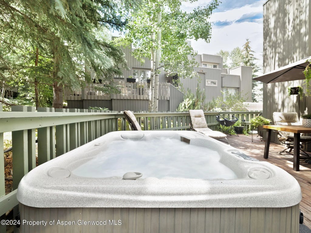 6 of 16 - 383 Meadow Ranch F-4-c, Snowmass Village, CO