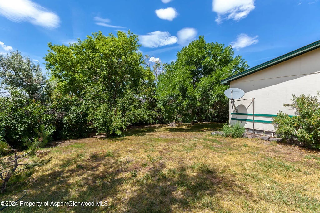 7 of 25 - 2508 County Road 39, Craig, CO
