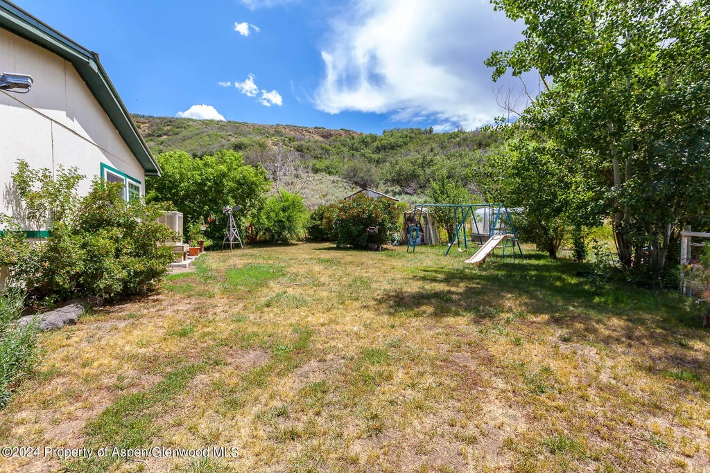 8 of 25 - 2508 County Road 39, Craig, CO