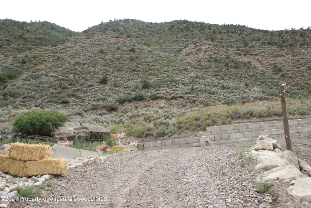 2 of 11 - 6480 County Road 335, New Castle, CO