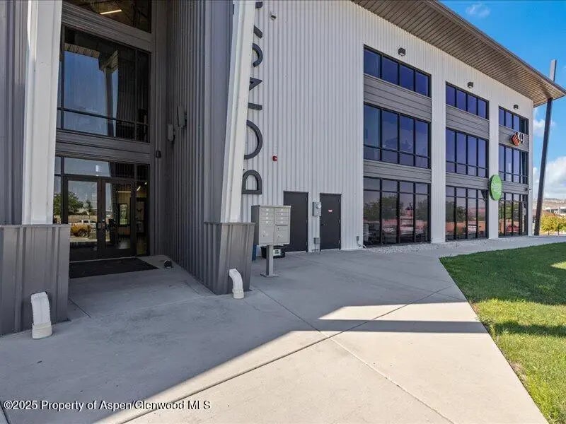 10 of 33 - 1601 Riverfront Drive 201, Grand Junction, CO