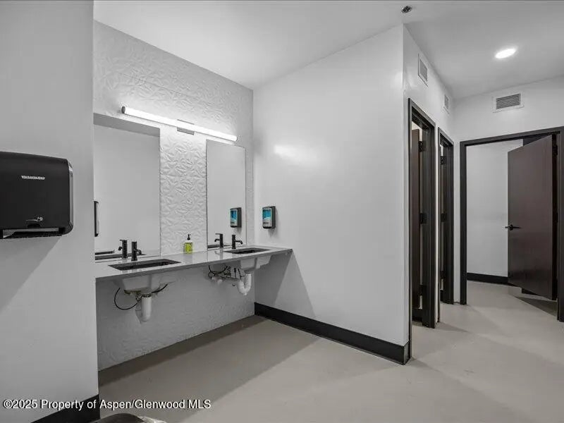 33 of 33 - 1601 Riverfront Drive 201, Grand Junction, CO