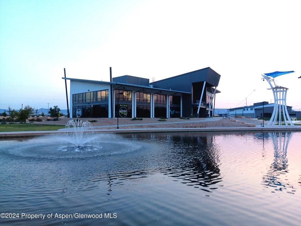 7 of 33 - 1601 Riverfront Drive 201, Grand Junction, CO