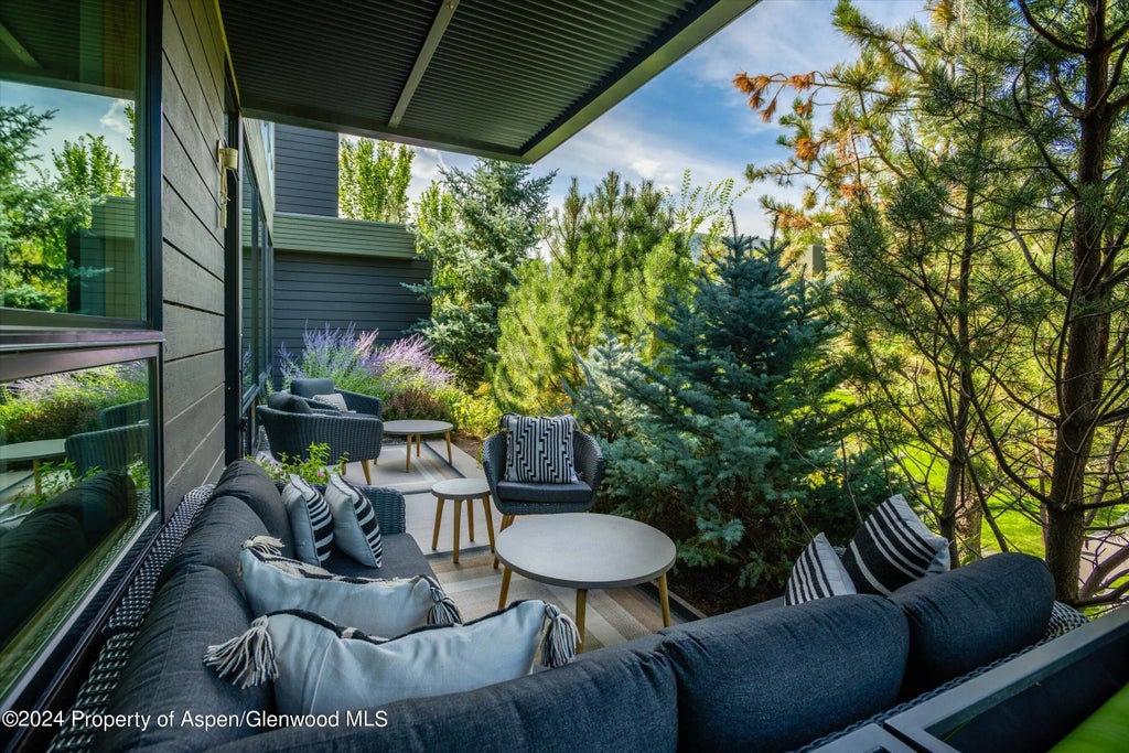 17 of 21 - 102 Evans Road 103, Basalt, CO