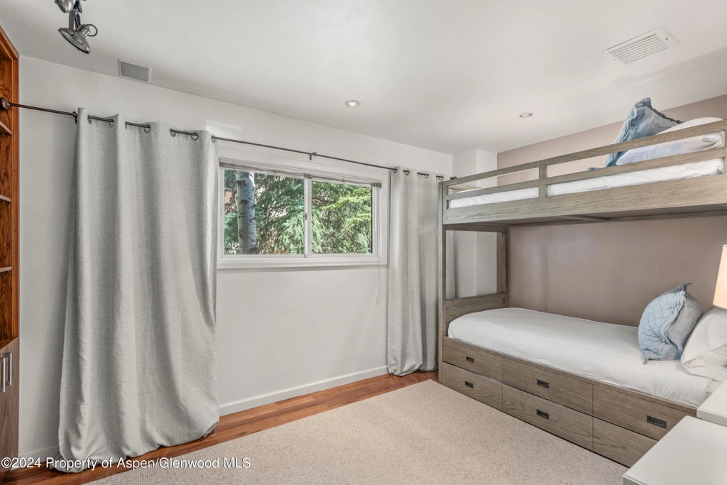 11 of 11 - 124 E Durant Avenue Unit 1, Aspen, CO