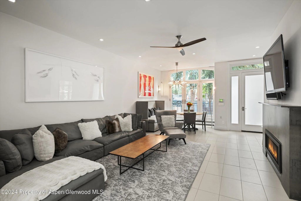 7 of 41 - 812 E Cooper Avenue, Aspen, CO