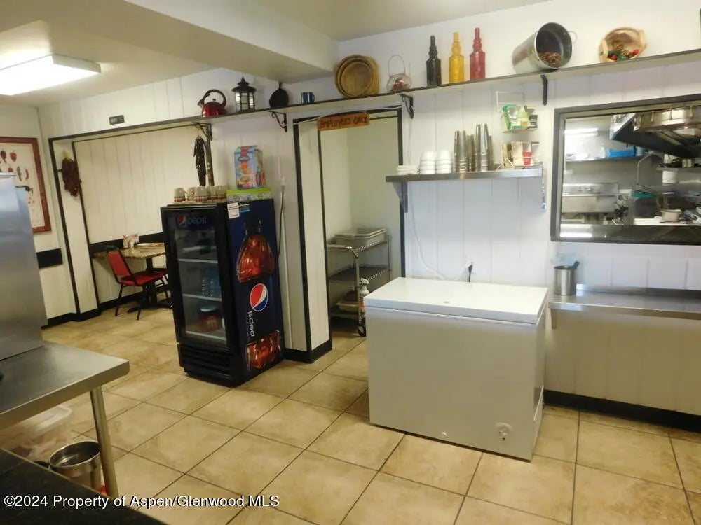 45 of 56 - 994 Yampa Avenue, Craig, CO