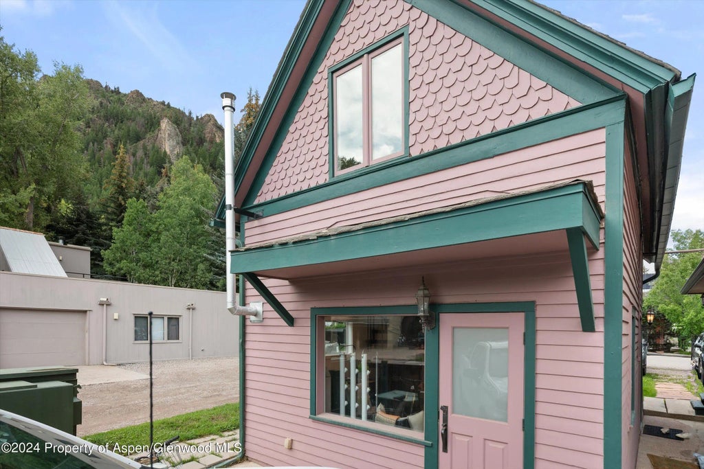 20 of 21 - 331 W Main Street Unit B, Aspen, CO