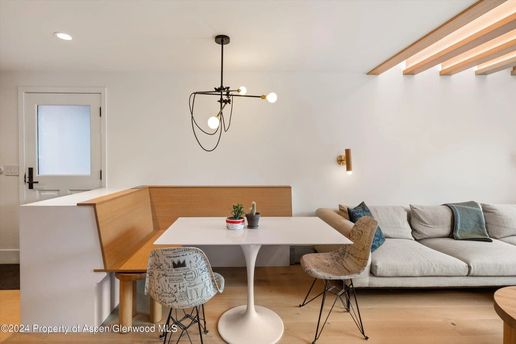 5 of 21 - 331 W Main Street Unit B, Aspen, CO