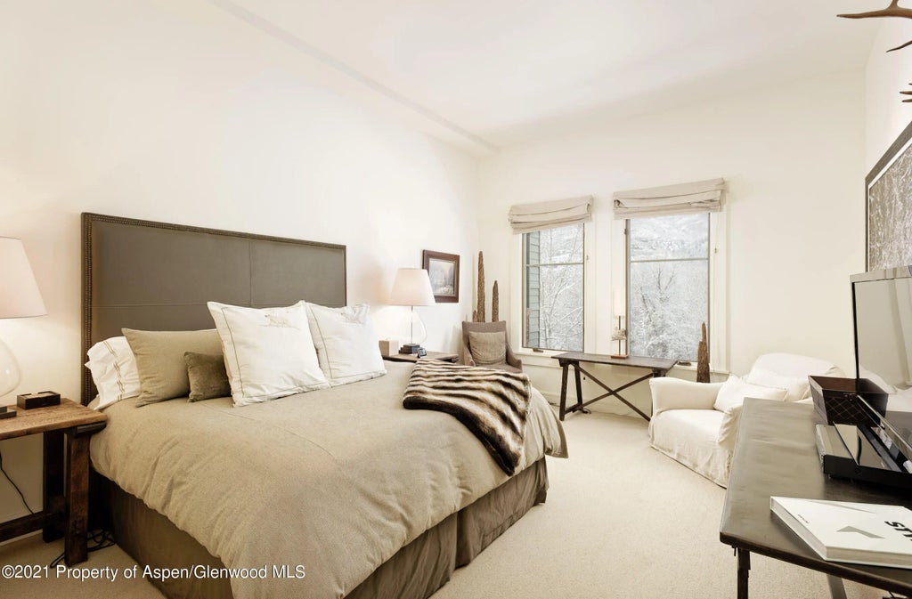 11 of 28 - 501 Rio Grande Place 201, Aspen, CO