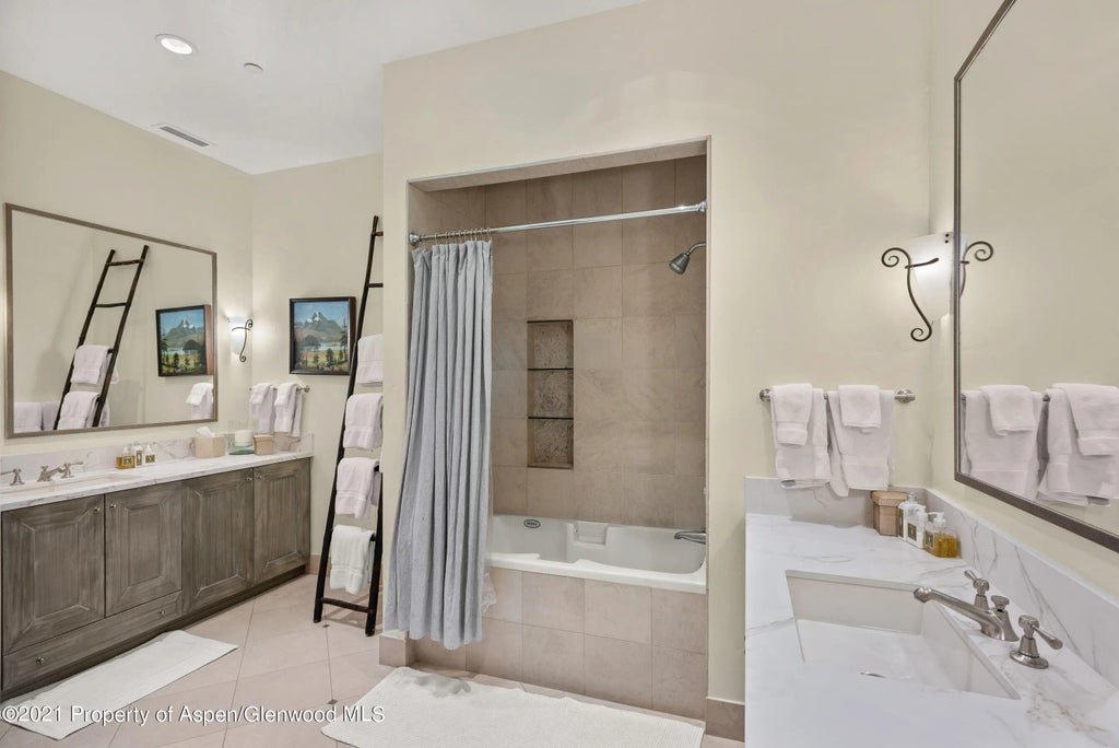 12 of 28 - 501 Rio Grande Place 201, Aspen, CO