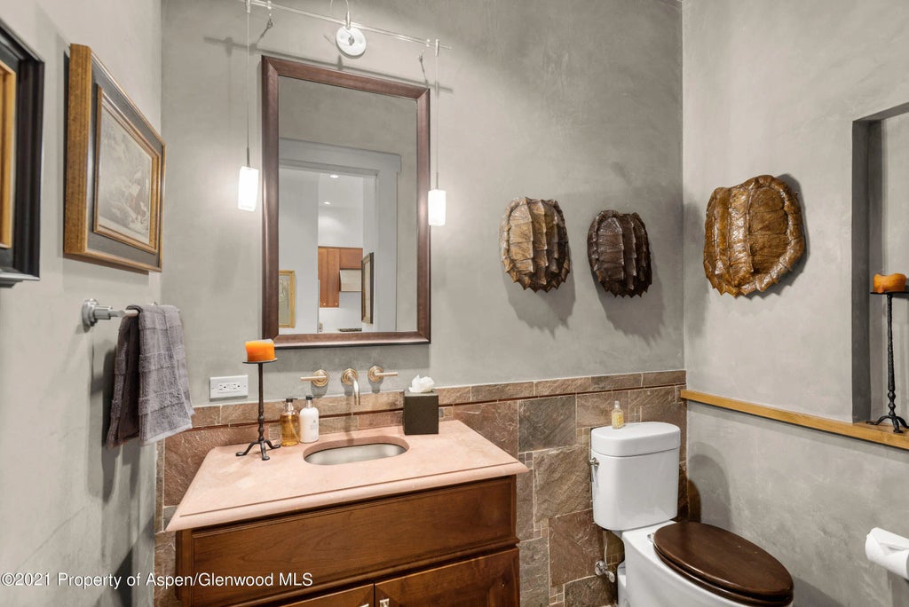 8 of 28 - 501 Rio Grande Place 201, Aspen, CO