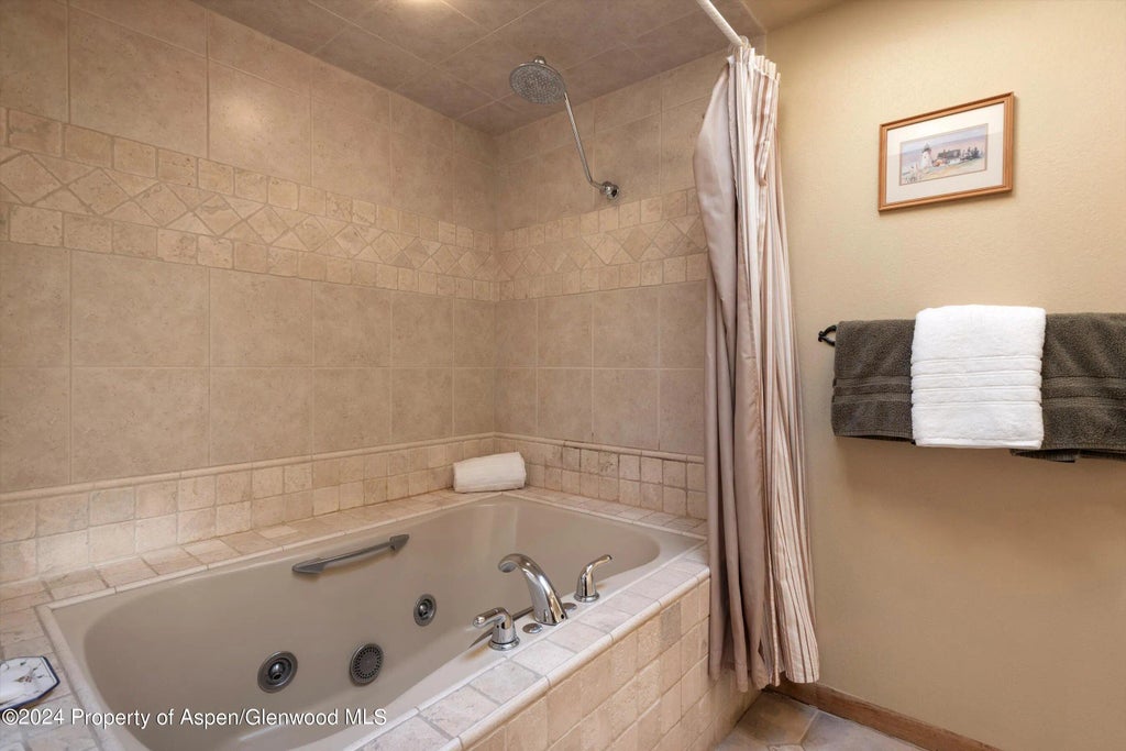 14 of 45 - 229 Faraway Road #34, Snowmass Village, CO