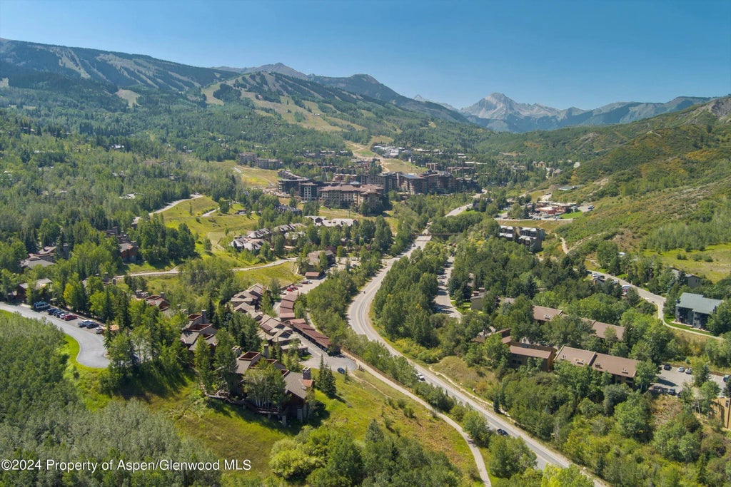 38 of 45 - 229 Faraway Road #34, Snowmass Village, CO
