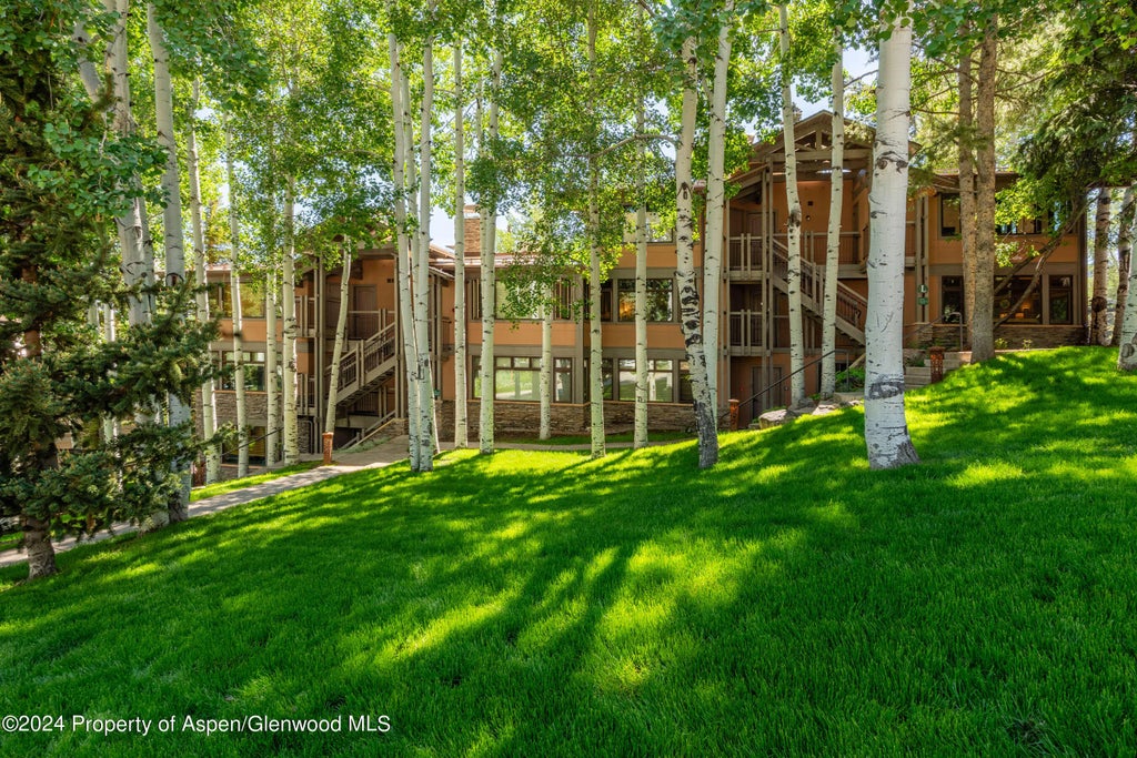 14 of 16 - 600 Carriage Way L17, Snowmass Village, CO