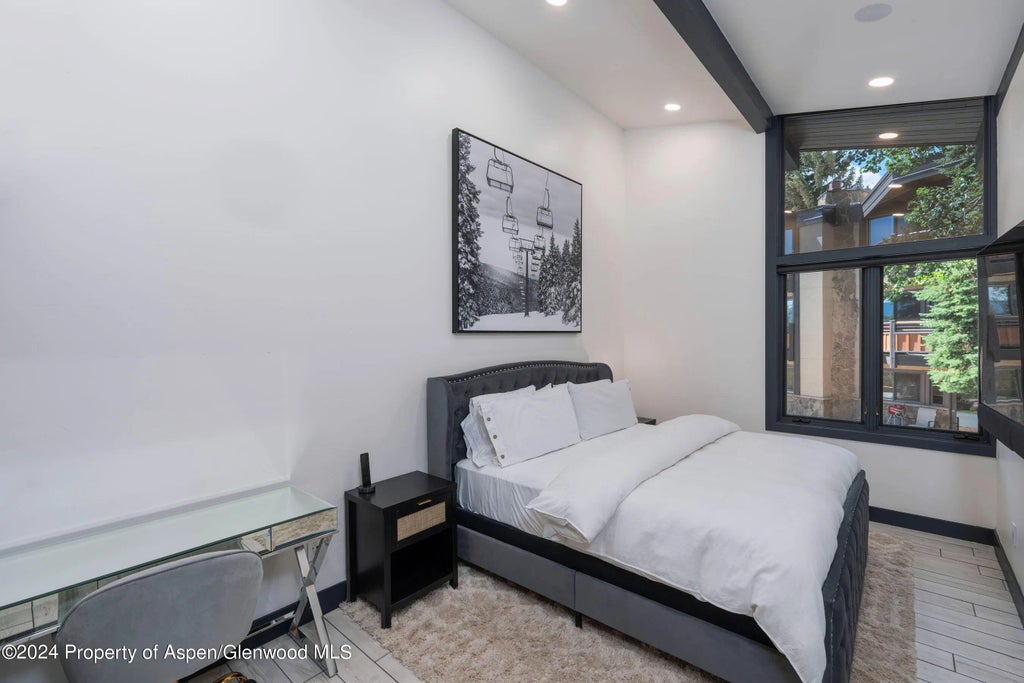 7 of 16 - 600 Carriage Way L17, Snowmass Village, CO