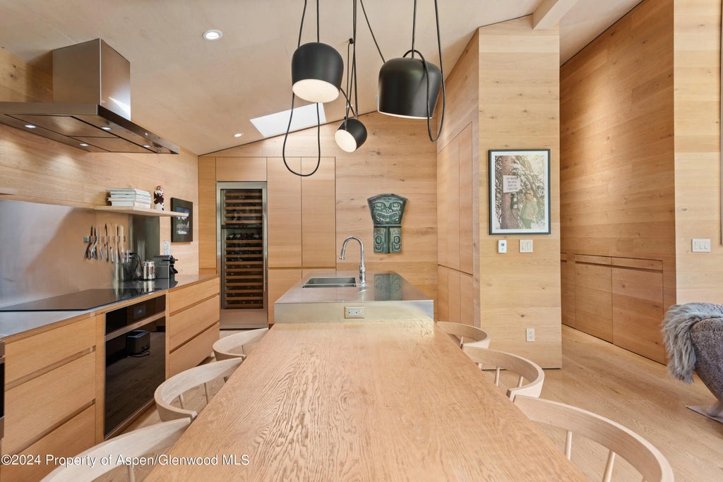 7 of 25 - 800 S Monarch Street Unit 9, Aspen, CO