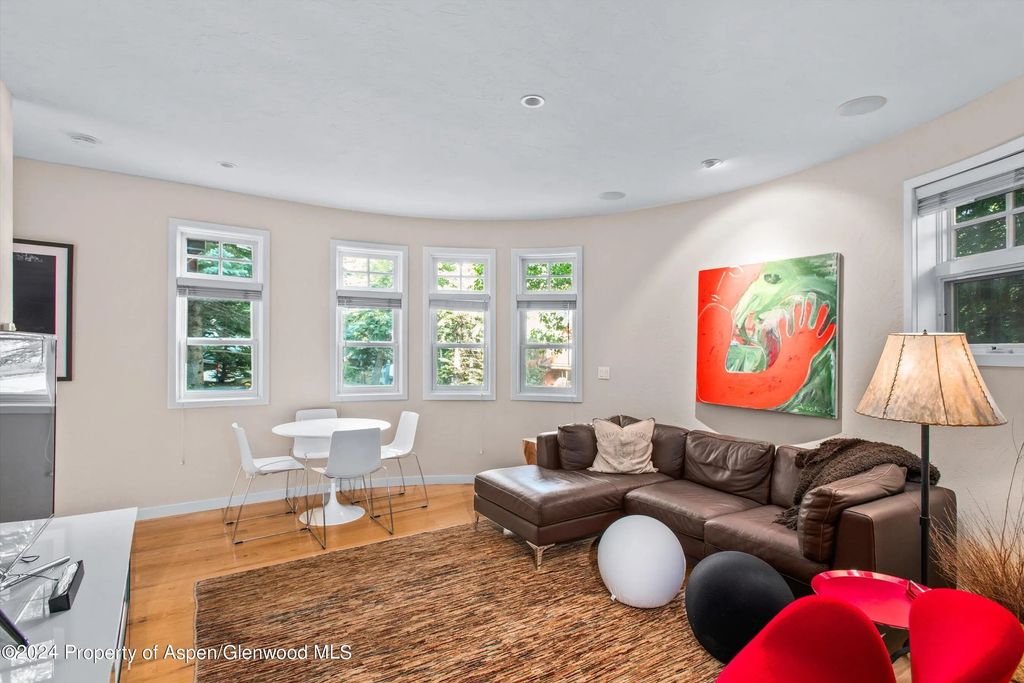 33 of 42 - 66 Alpine Court, Aspen, CO
