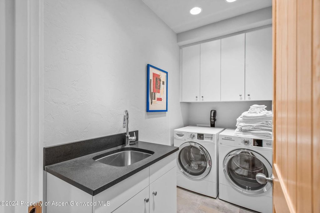 39 of 42 - 66 Alpine Court, Aspen, CO