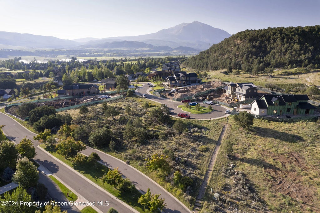 2 of 10 - 118 Bowles Drive, Carbondale, CO