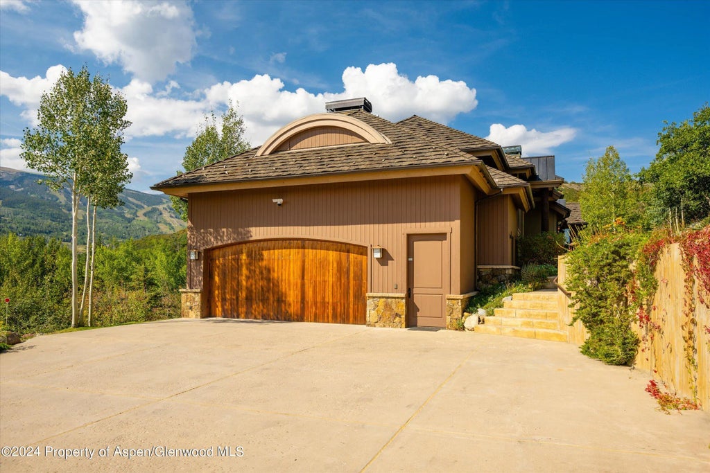 2 of 49 - 121 Oak Ridge Road, Snowmass Village, CO