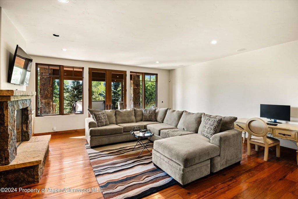 27 of 49 - 121 Oak Ridge Road, Snowmass Village, CO
