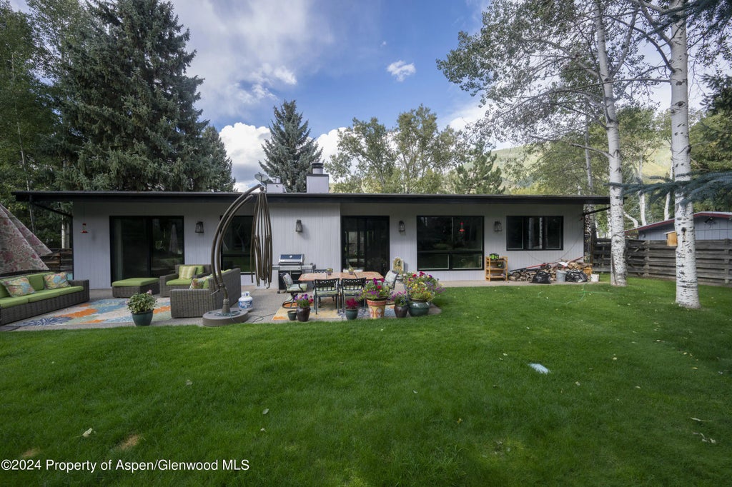 19 of 26 - 1325 Mountain View Drive, Aspen, CO