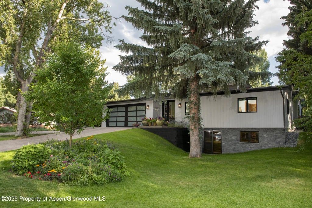 2 of 26 - 1325 Mountain View Drive, Aspen, CO