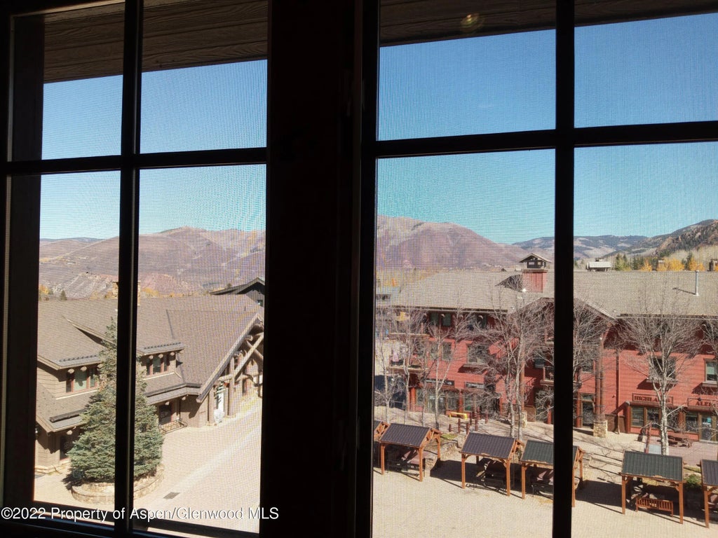 20 of 32 - 0075 Prospector Road Unit 8408 Winter Interest #6, Aspen, CO