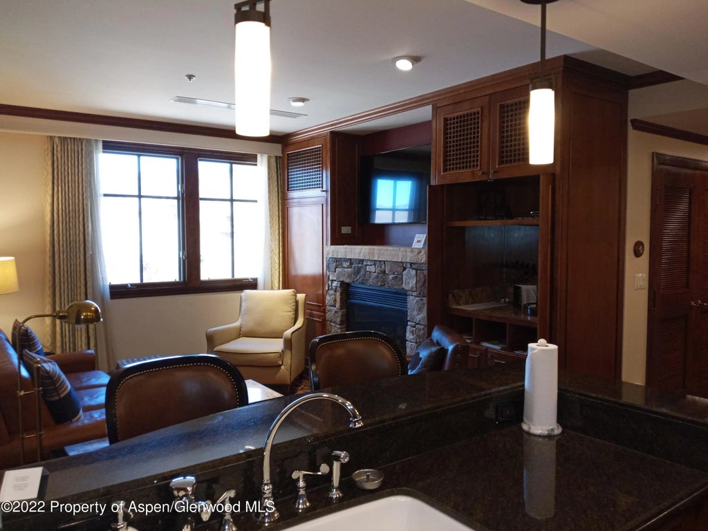 7 of 32 - 0075 Prospector Road Unit 8408 Winter Interest #6, Aspen, CO