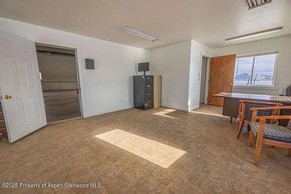 23 of 40 - 194 Preece Avenue, Craig, CO