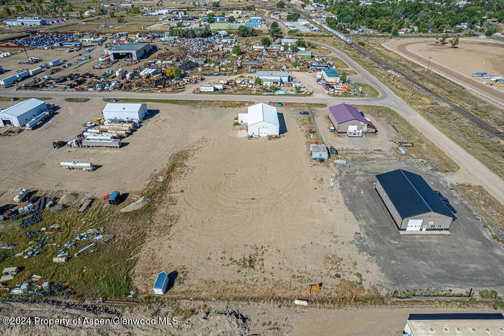 30 of 40 - 194 Preece Avenue, Craig, CO